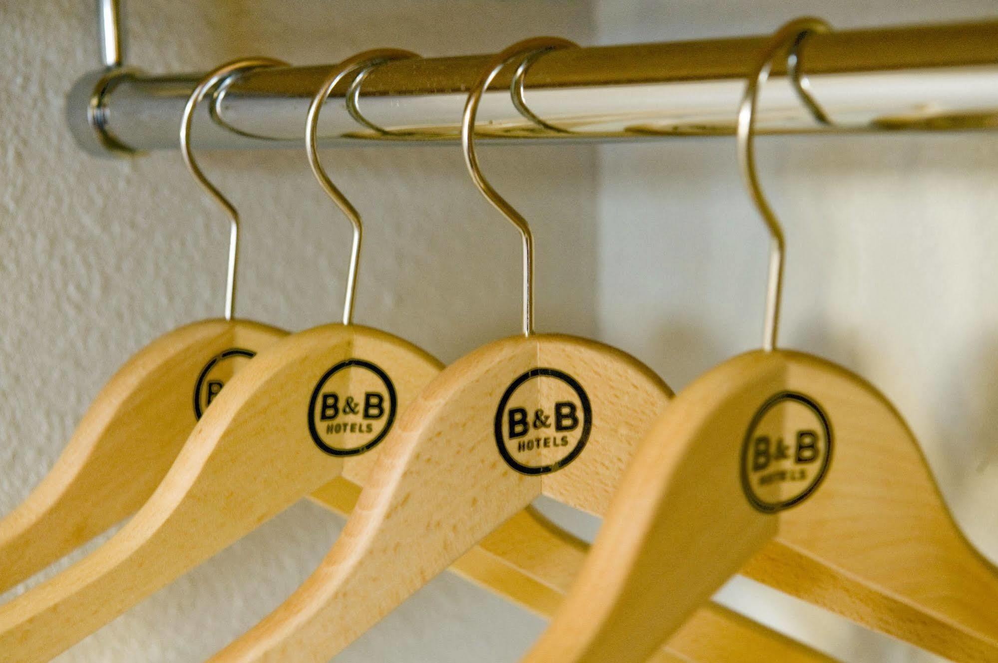B&B Hotel Angers 2 Universite Beaucouzé Eksteriør billede